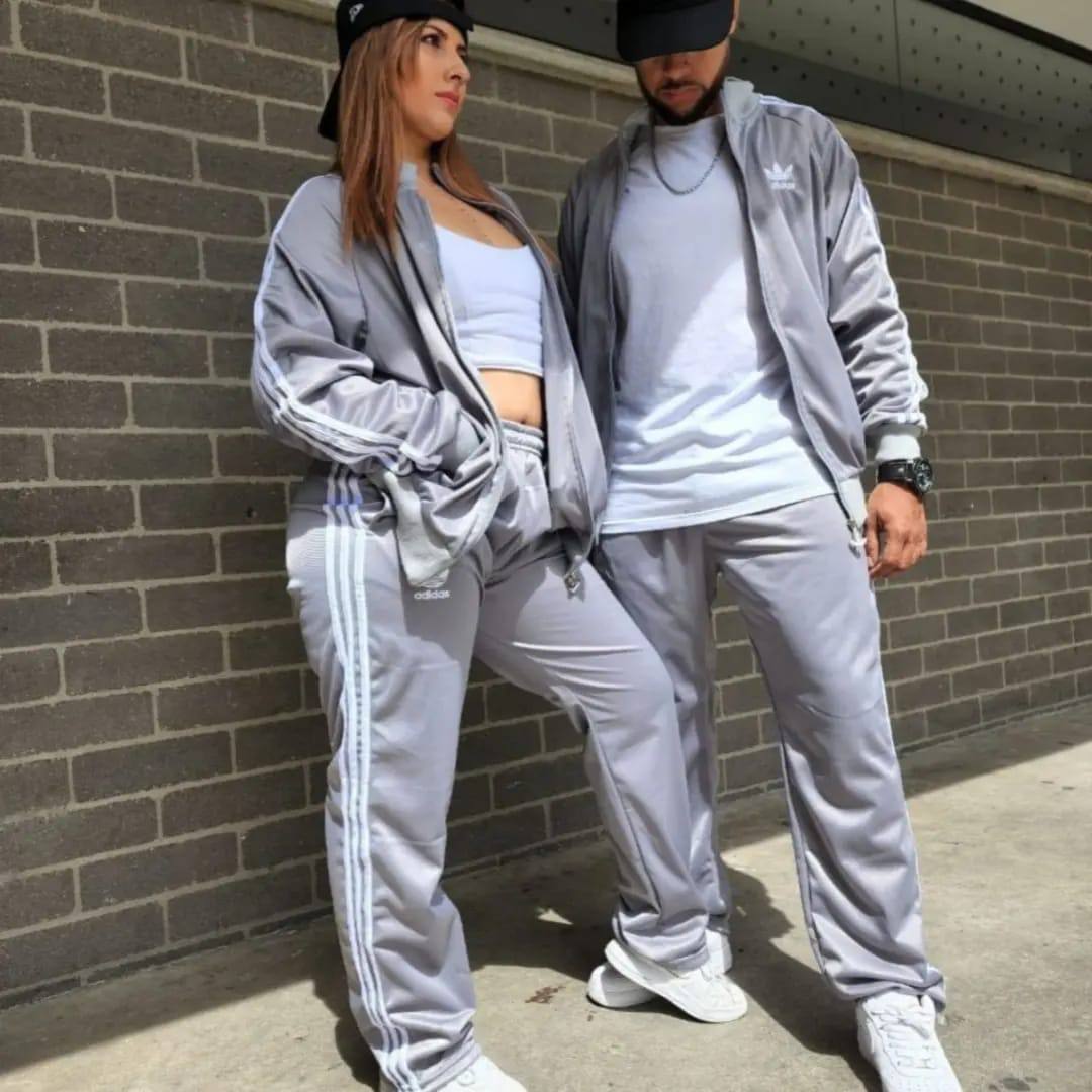 ESSENTIAL COMFORT - Sudadera Deportiva Unisex